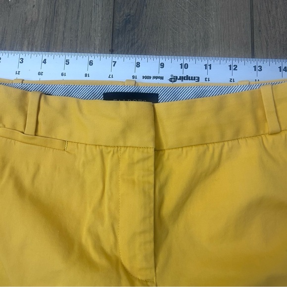 Talbots Crop Chino Pants Curvy Size 10 Daisy Yellow Mid-Rise Stretch Casual - Picture 3 of 9